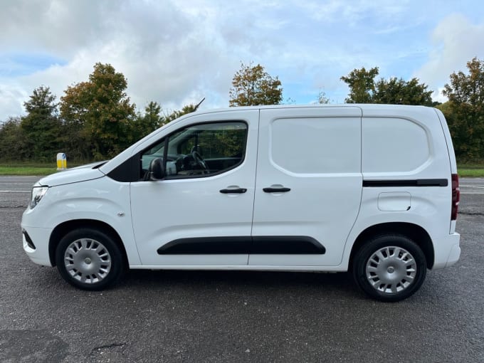 2025 Vauxhall Combo