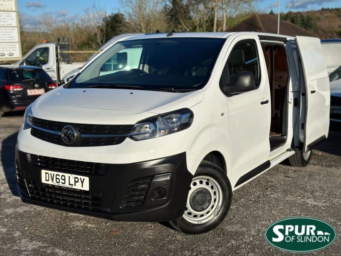 2025 Vauxhall Vivaro