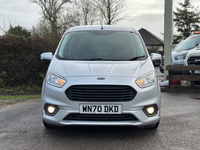 2025 Ford Transit Courier