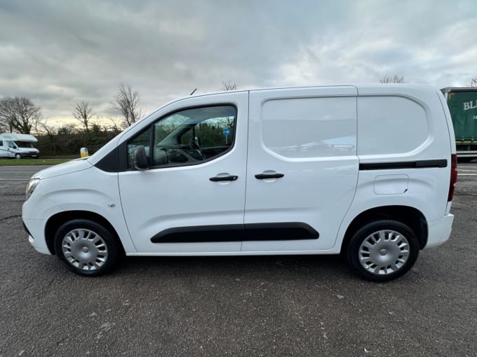 2025 Vauxhall Combo