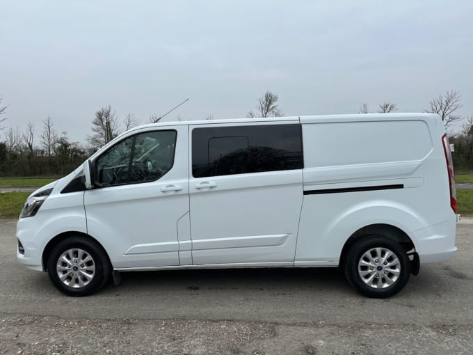 2025 Ford Transit Custom