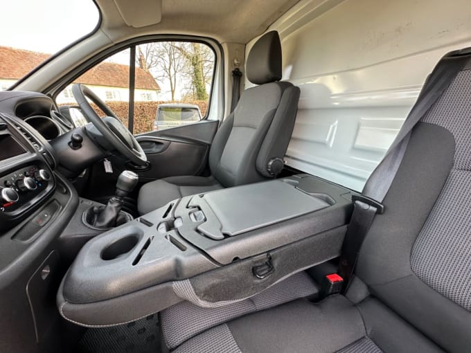 2025 Renault Trafic