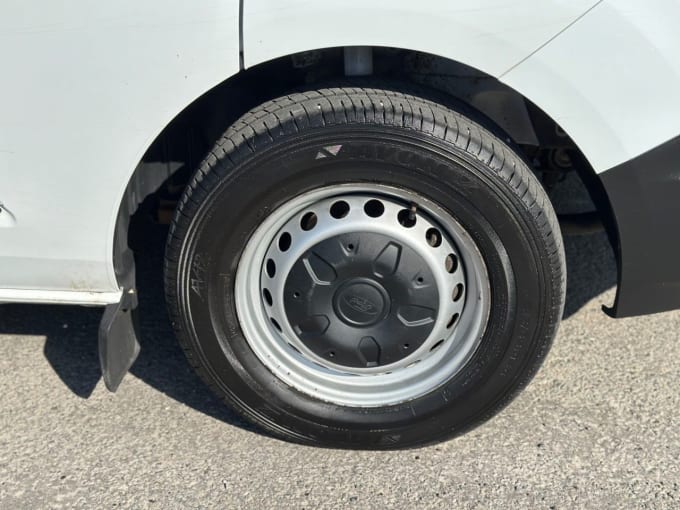 2025 Ford Transit Custom