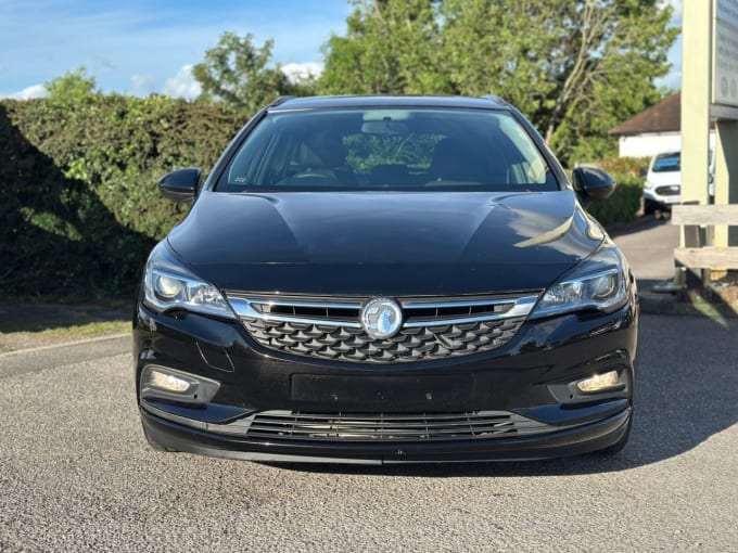 2025 Vauxhall Astra