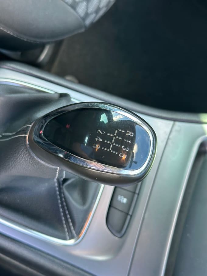 2025 Vauxhall Astra