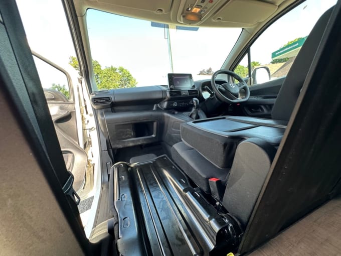 2025 Vauxhall Combo