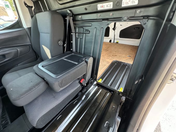 2025 Vauxhall Combo