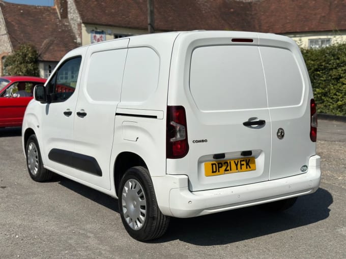 2025 Vauxhall Combo