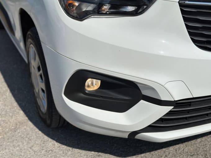 2025 Vauxhall Combo