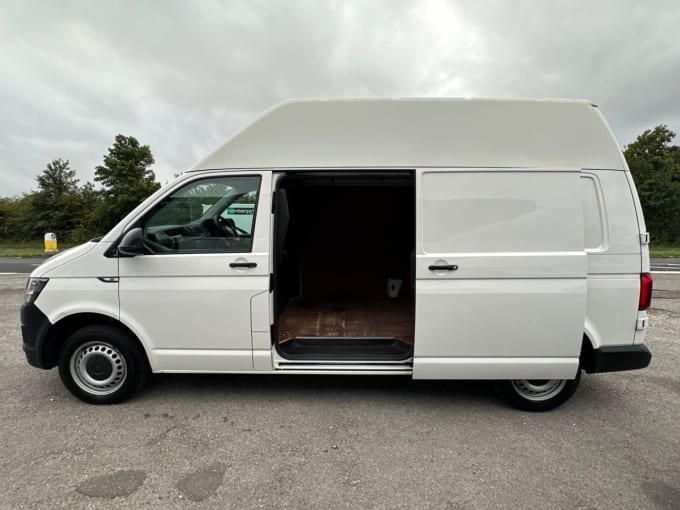 2025 Volkswagen Transporter