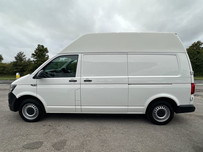 2025 Volkswagen Transporter