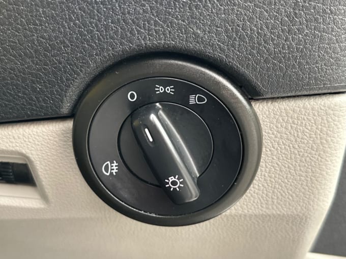 2025 Volkswagen Transporter