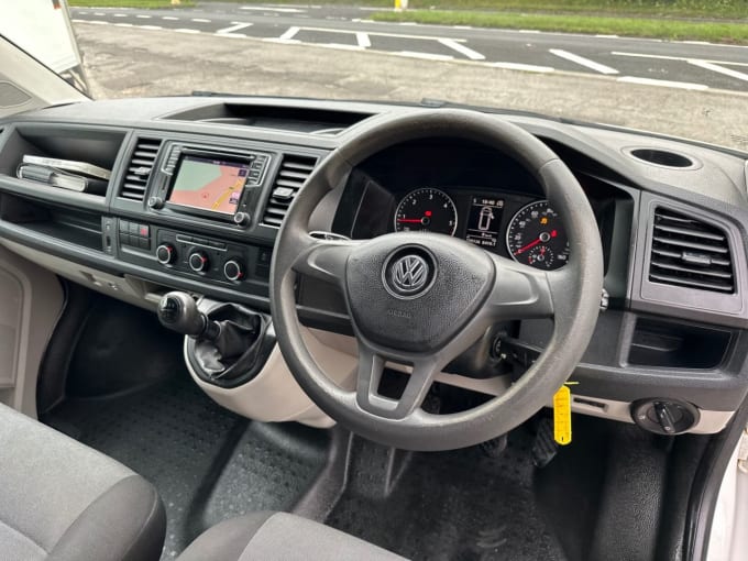 2025 Volkswagen Transporter