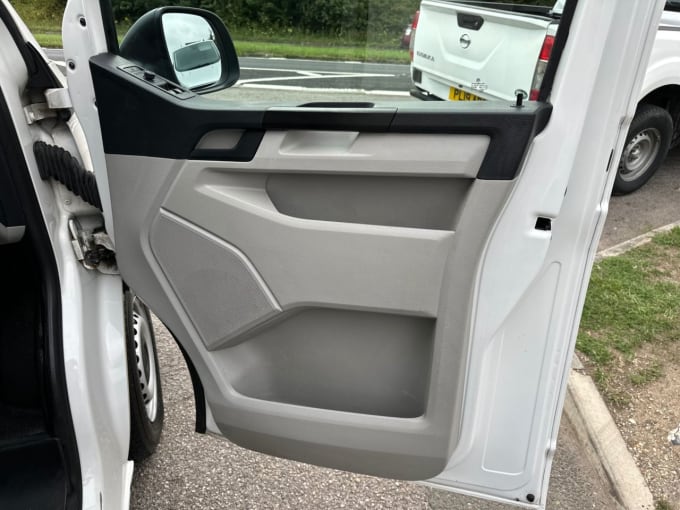 2025 Volkswagen Transporter
