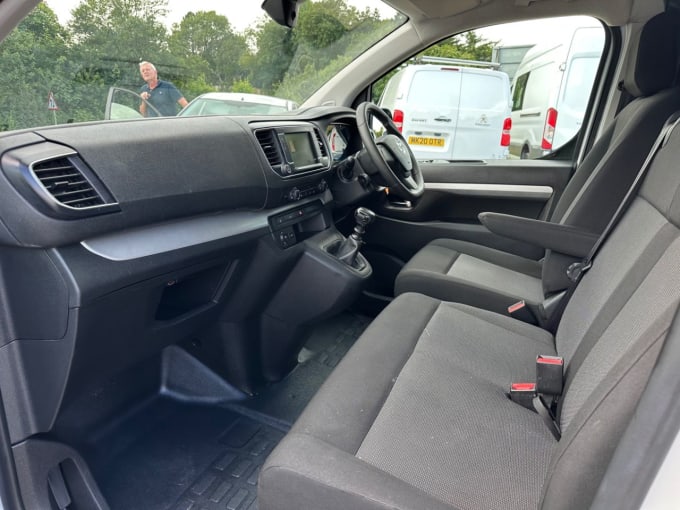 2025 Vauxhall Vivaro