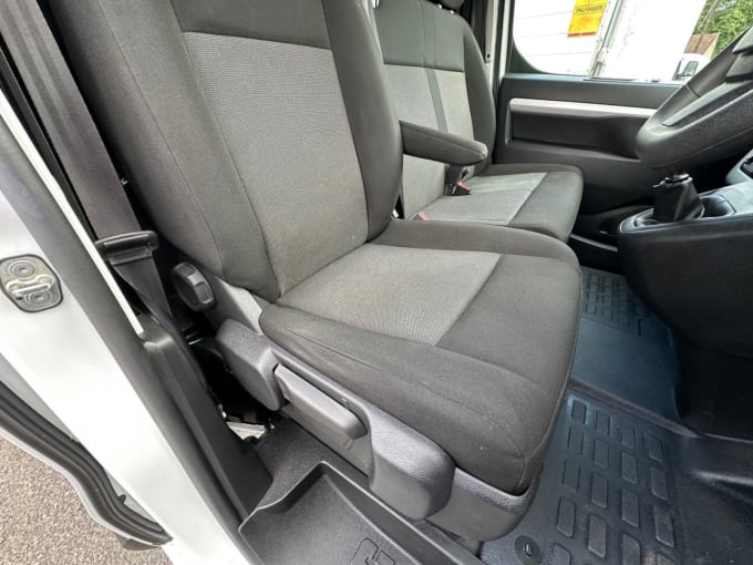 2025 Vauxhall Vivaro