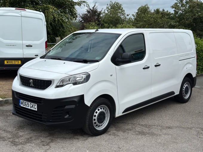 2025 Peugeot Expert