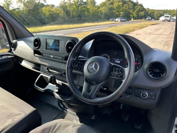2025 Mercedes-benz Sprinter