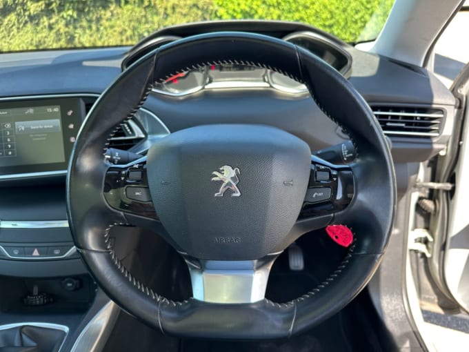 2025 Peugeot 308
