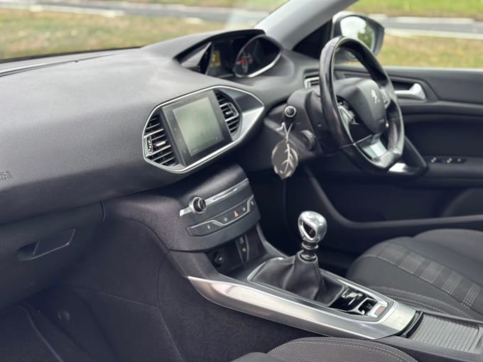 2025 Peugeot 308