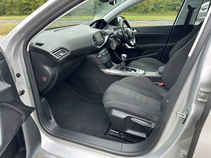2025 Peugeot 308