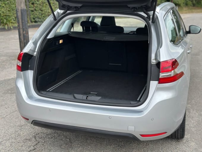 2025 Peugeot 308