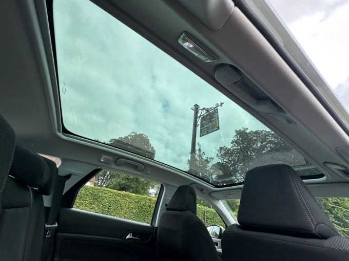 2025 Peugeot 308