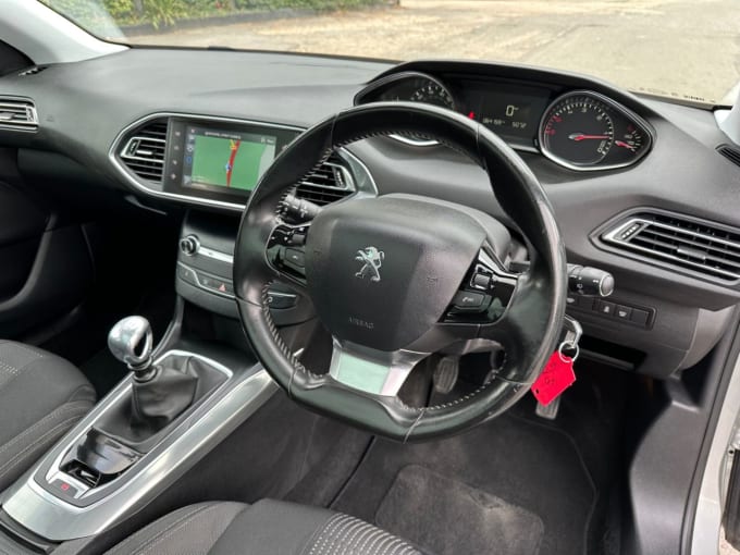 2025 Peugeot 308
