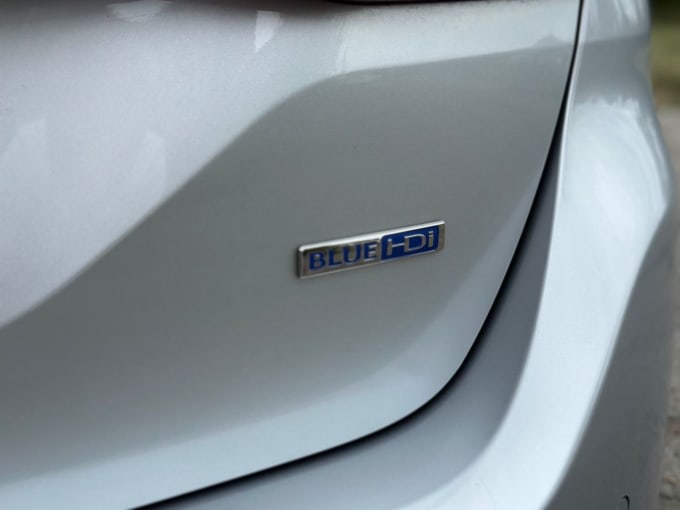 2025 Peugeot 308