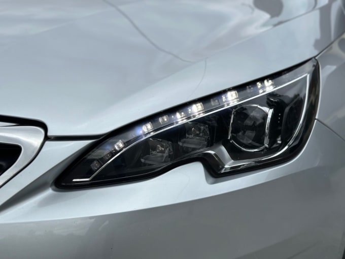 2025 Peugeot 308