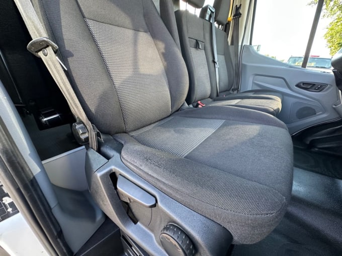 2025 Ford Transit