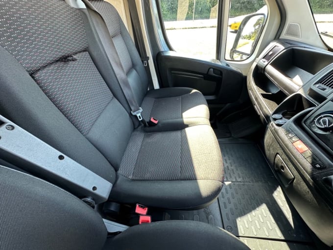 2025 Citroen Relay