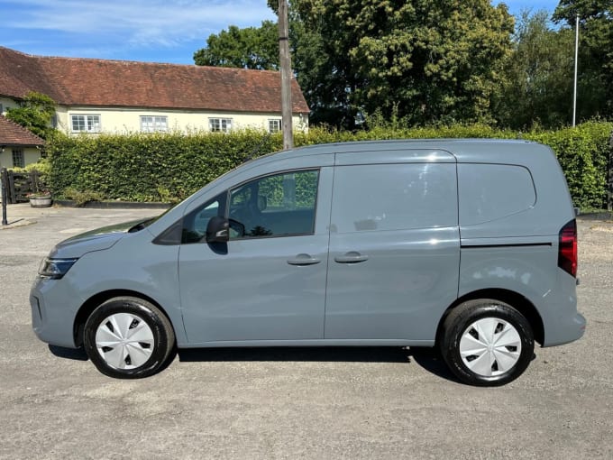 2025 Nissan Townstar