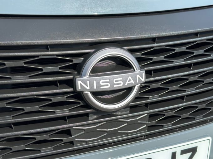 2025 Nissan Townstar