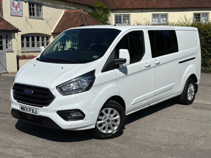 2025 Ford Transit Custom