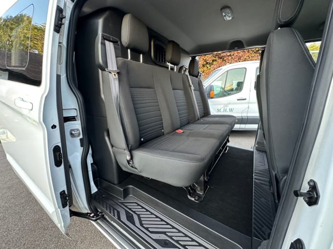 2025 Ford Transit Custom