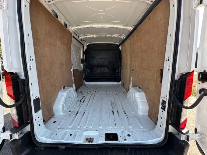 2025 Ford Transit