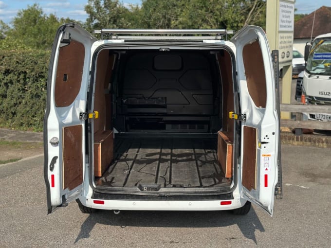 2025 Ford Transit Custom