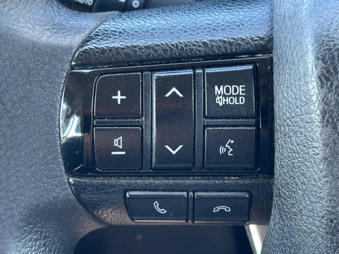 2025 Toyota Hi-lux