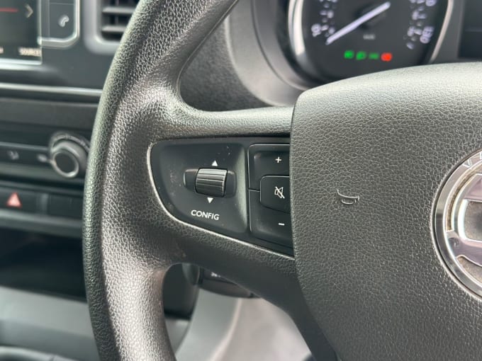 2025 Vauxhall Vivaro