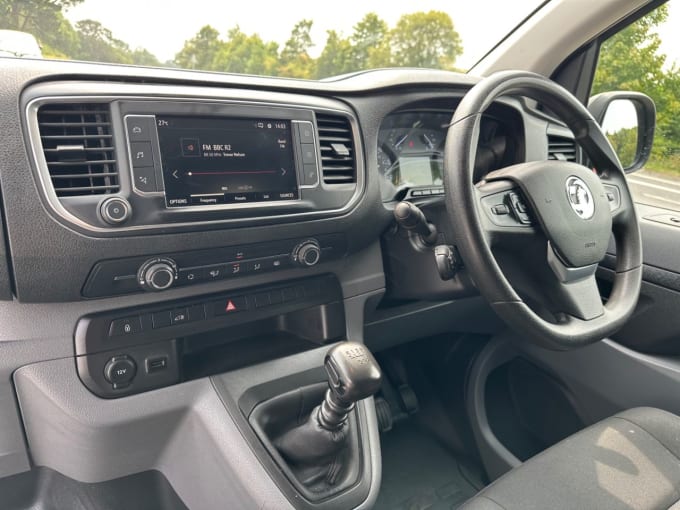 2025 Vauxhall Vivaro