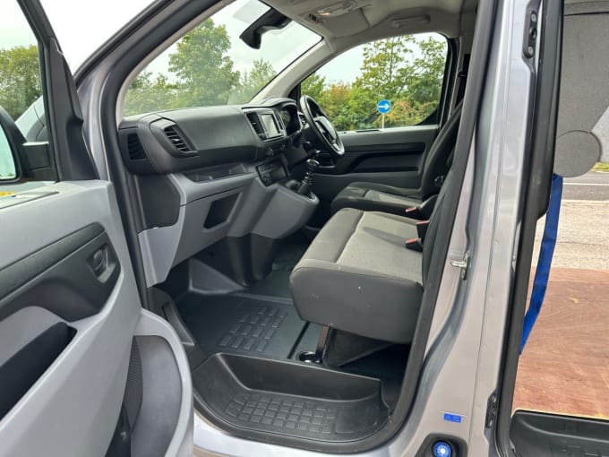 2025 Vauxhall Vivaro