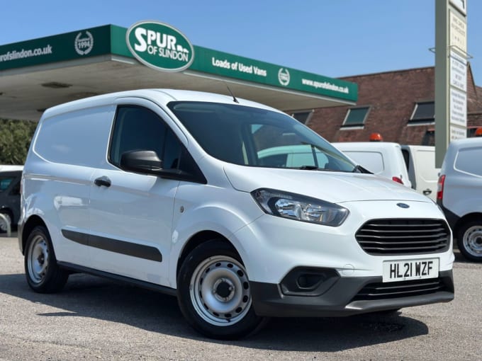 2025 Ford Transit Courier