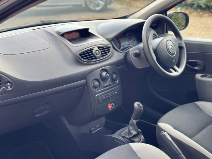 2010 Renault Clio