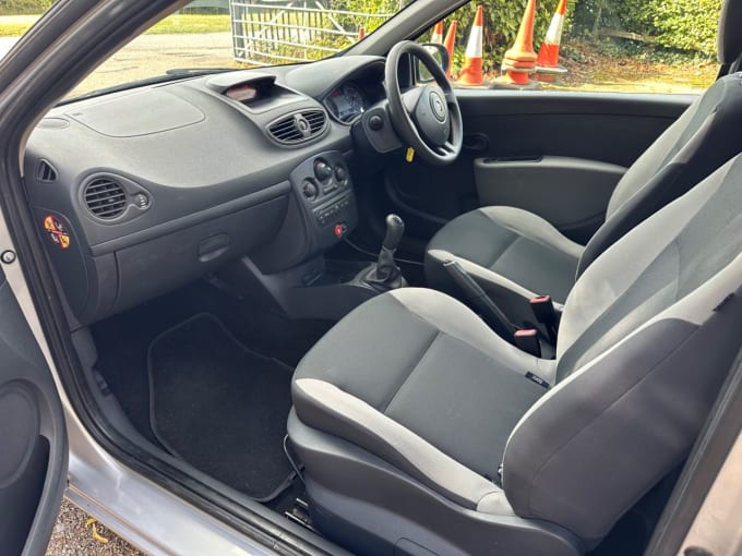 2010 Renault Clio