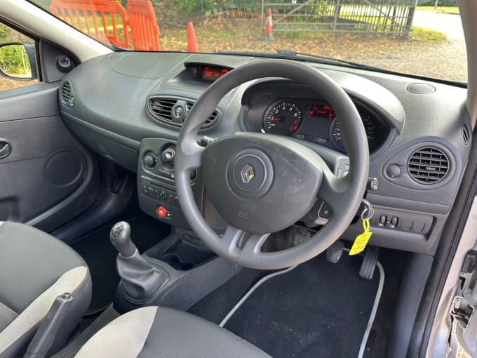 2010 Renault Clio