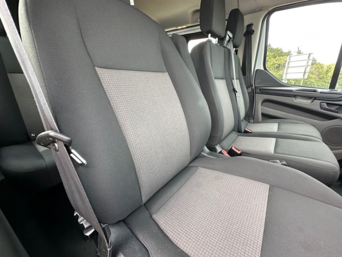 2025 Ford Transit Custom