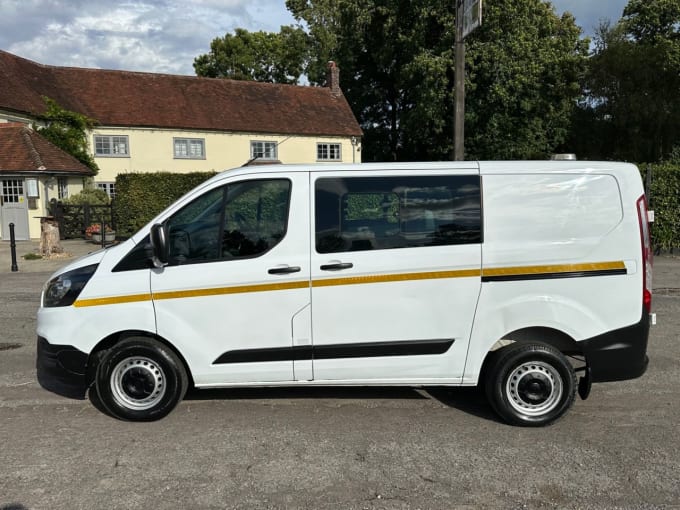 2025 Ford Transit Custom