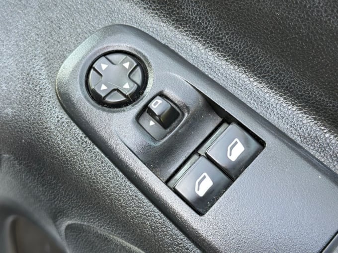 2025 Vauxhall Combo