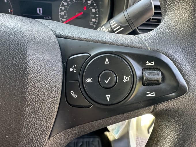 2025 Vauxhall Combo
